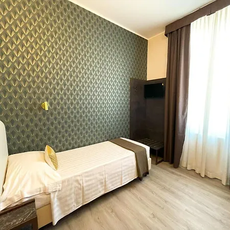 Florence 3* Milan