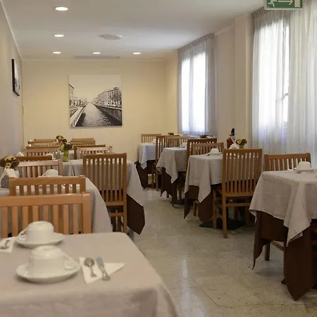 Hotel Florence 3*